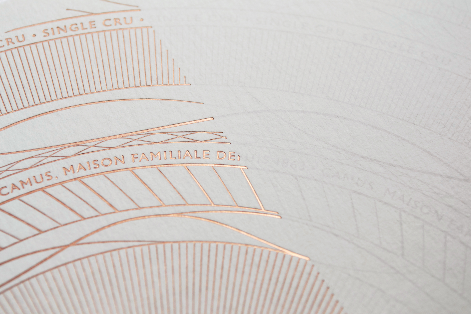 Camus Borderies - Un design pensé par l’agence de design de Paris Partisan du Sens.